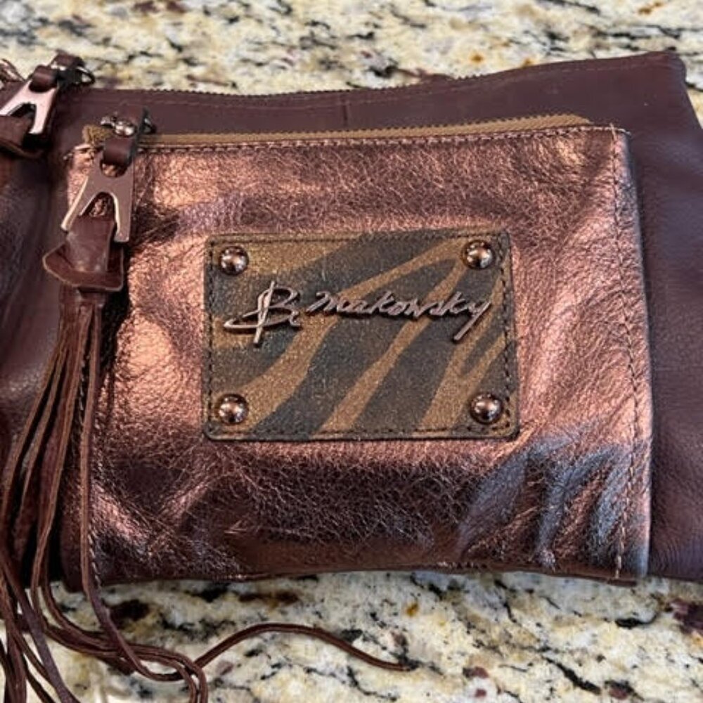 B. Makowsky Crossbody leather Bag - Picture 4 of 4